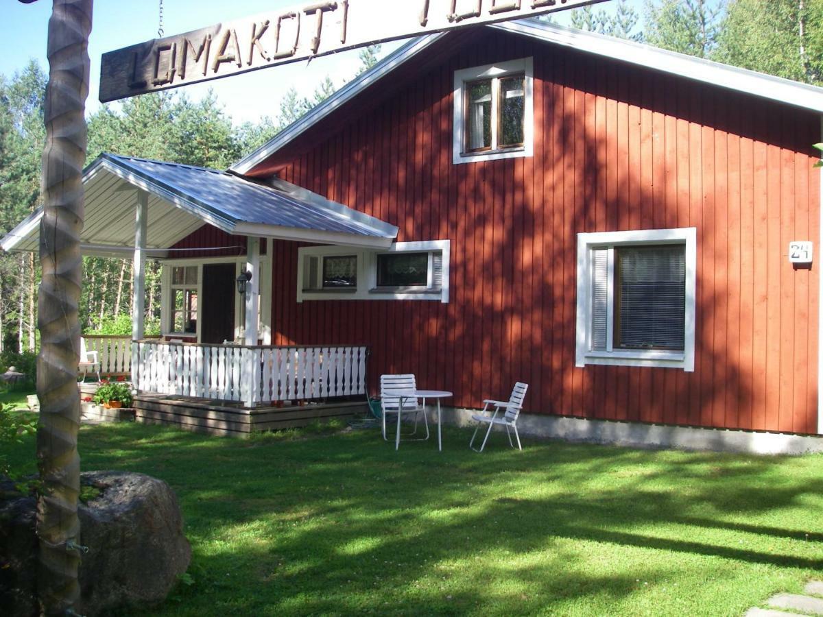 Lomakoti Tuulensuoja Villa Karvasjarvi Esterno foto